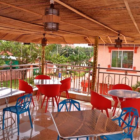 Ag Hotel And Suites Ogbodjo Екстериор снимка