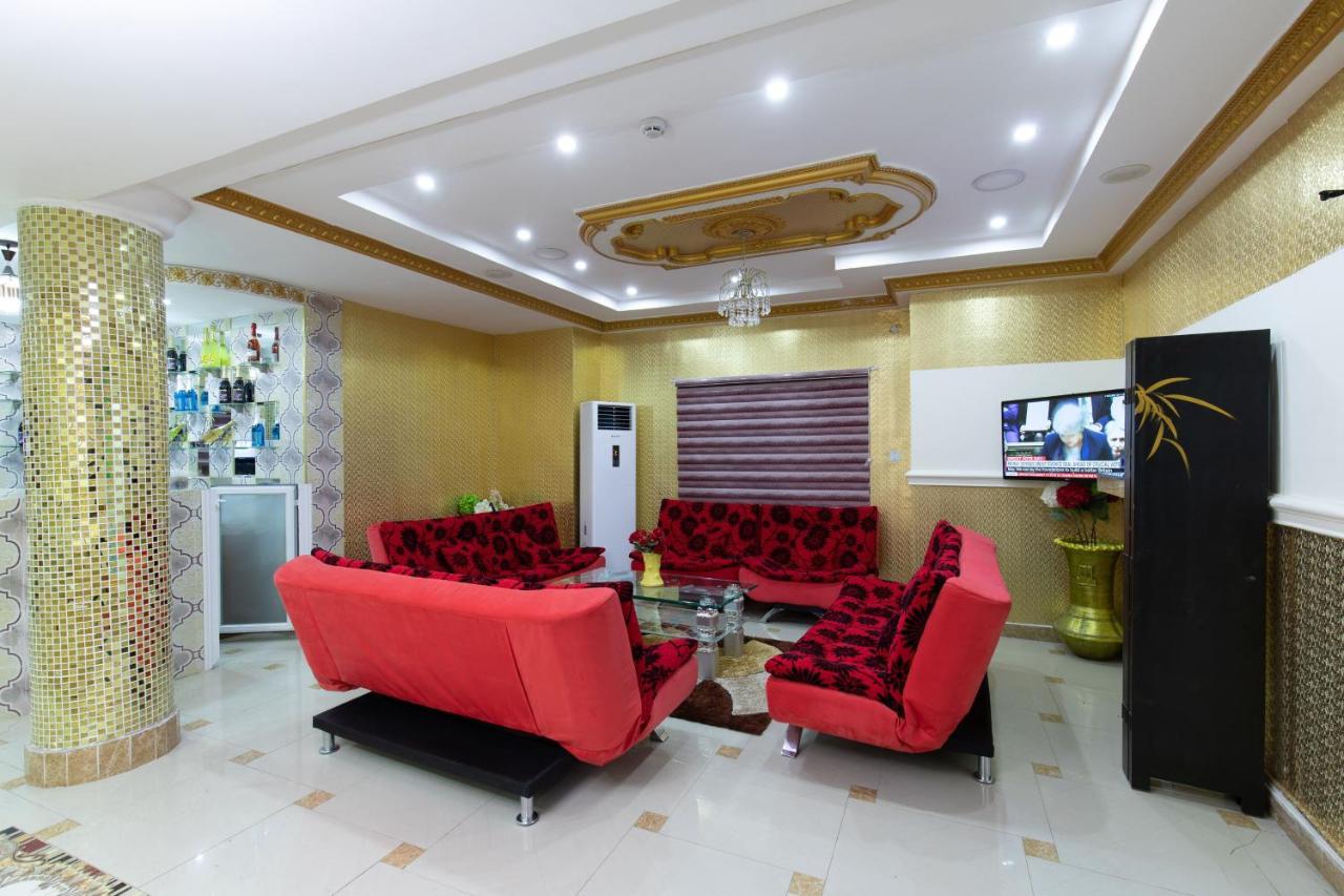 Ag Hotel And Suites Ogbodjo Екстериор снимка