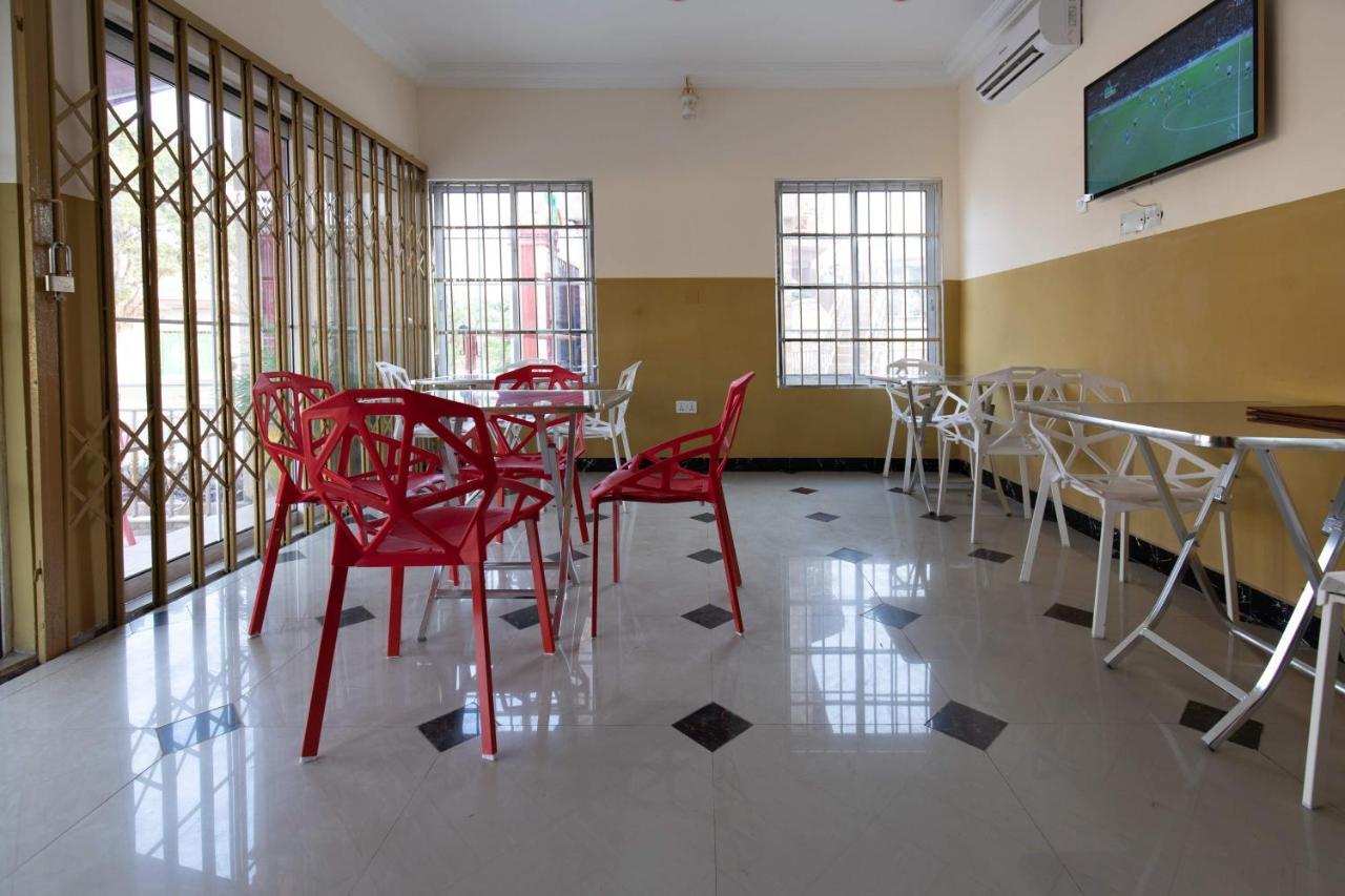 Ag Hotel And Suites Ogbodjo Екстериор снимка