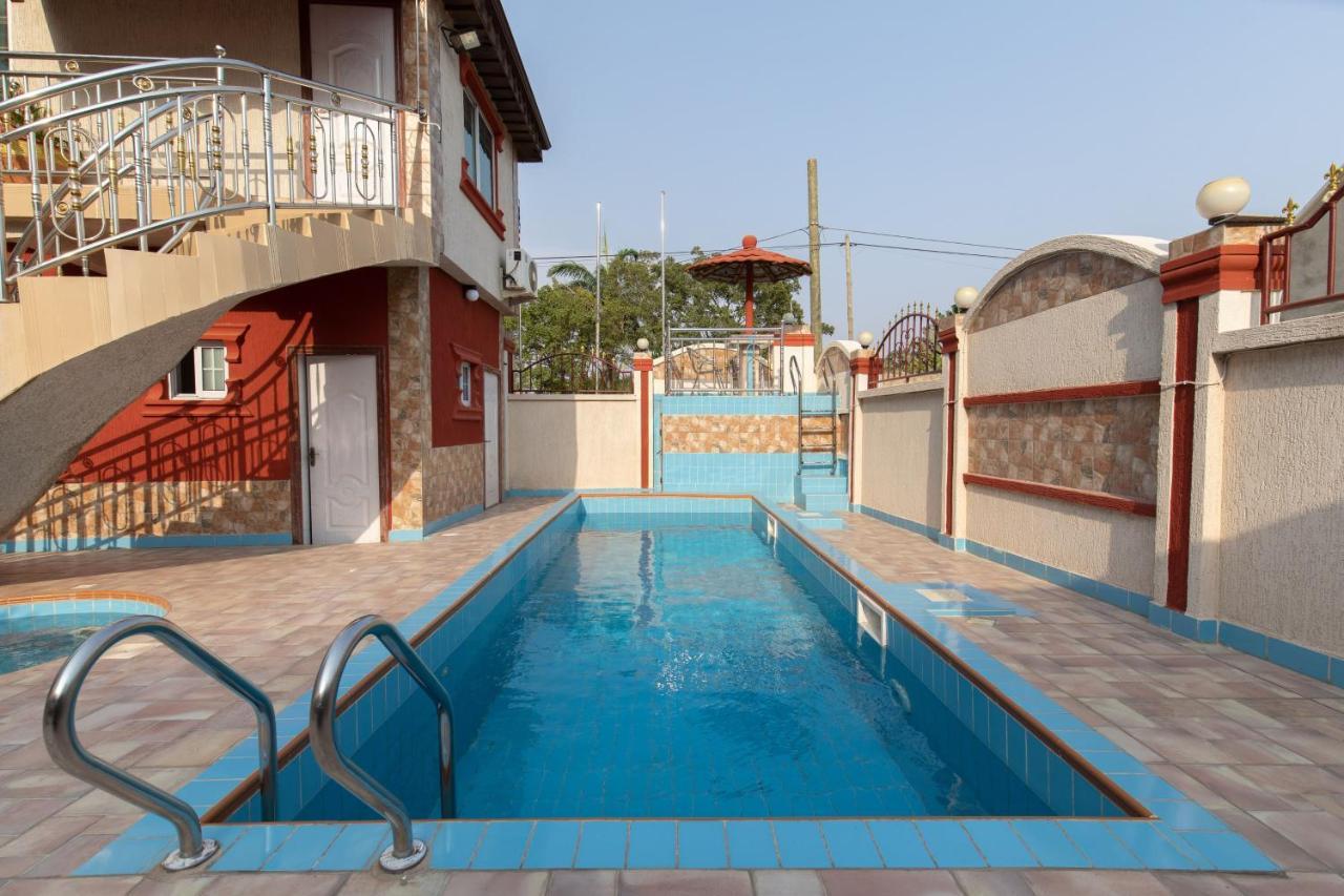 Ag Hotel And Suites Ogbodjo Екстериор снимка