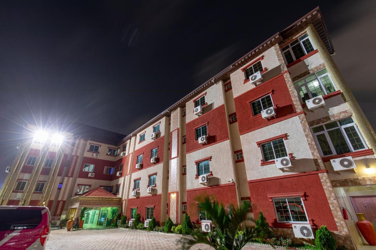 Ag Hotel And Suites Ogbodjo Екстериор снимка